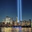 NYC Skyline mit Gedenklichtern anlässlich 9/11